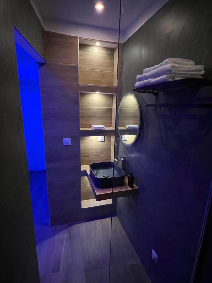 Apartament Chic & Jacuzzi Givors Zewnętrze zdjęcie